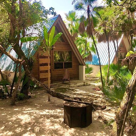 Kin Resort Lodge Maya Beach Eksteriør billede