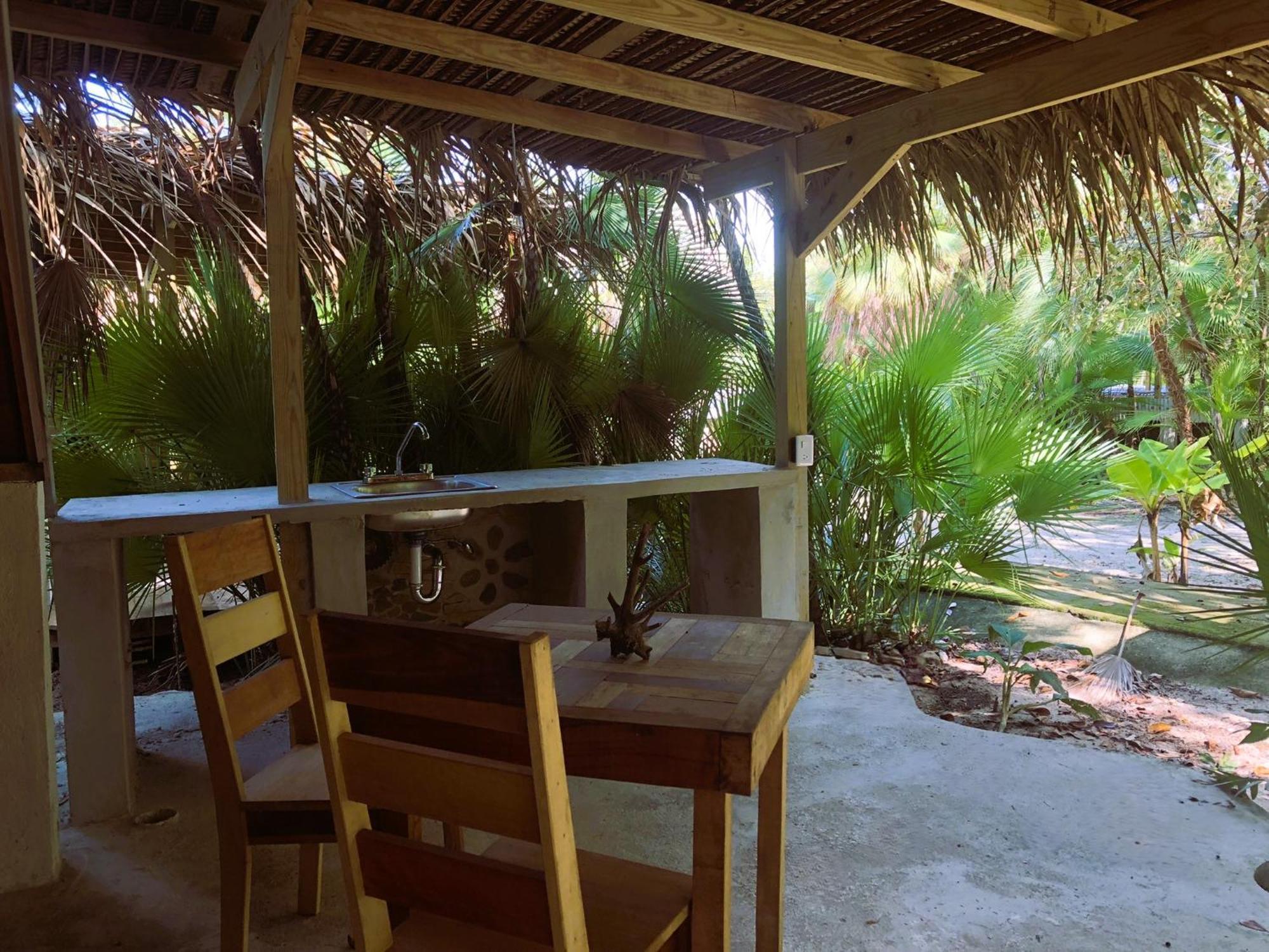 Kin Resort Lodge Maya Beach Eksteriør billede